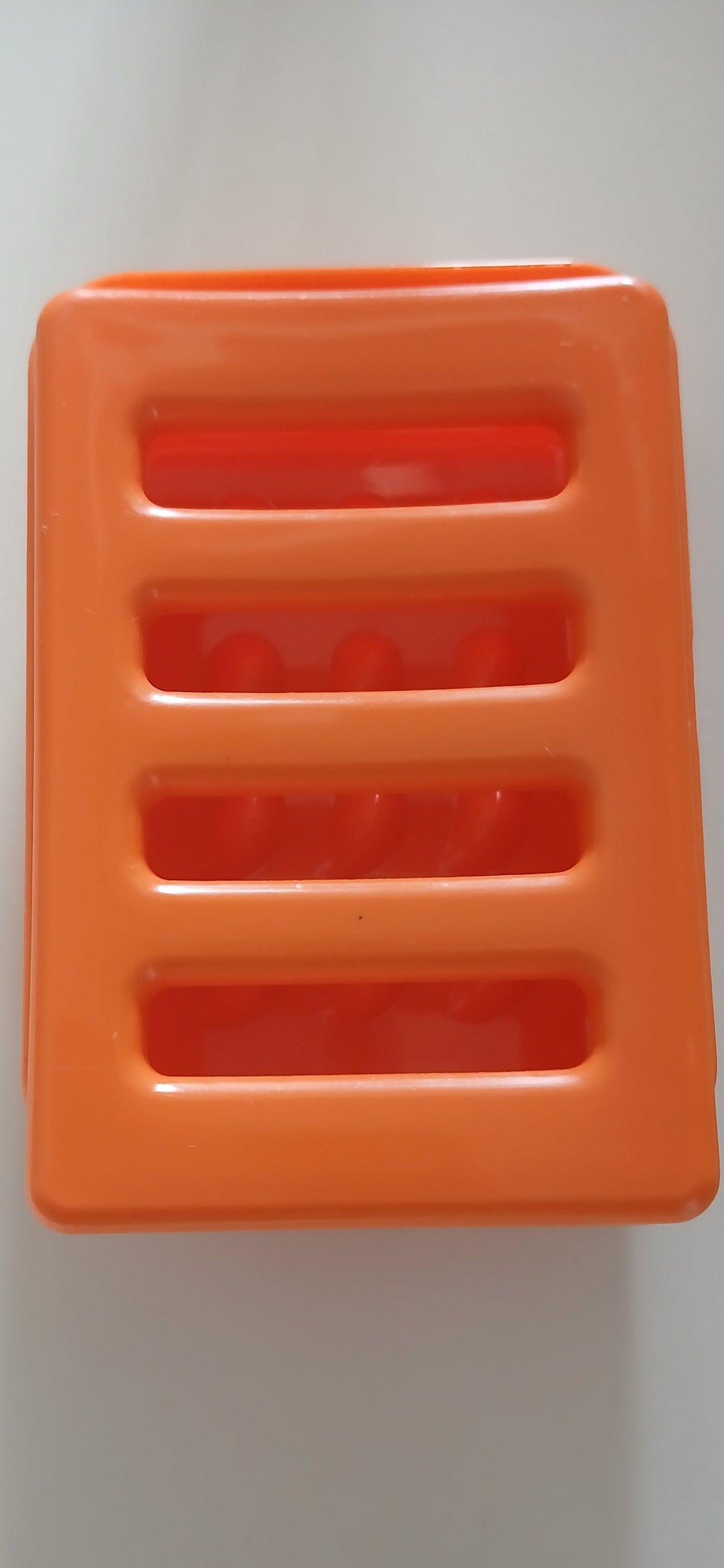 IT'S A BAR SOAP DISH
